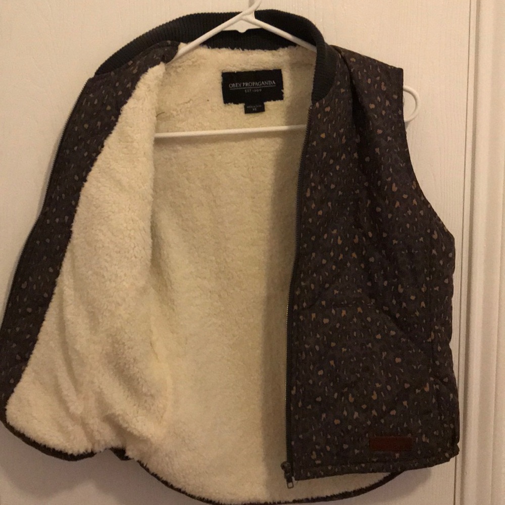 Winter Vest - image 2